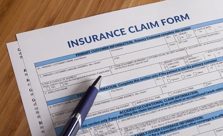 Insurance-Claim-Intimation-Assistance-1.jpg